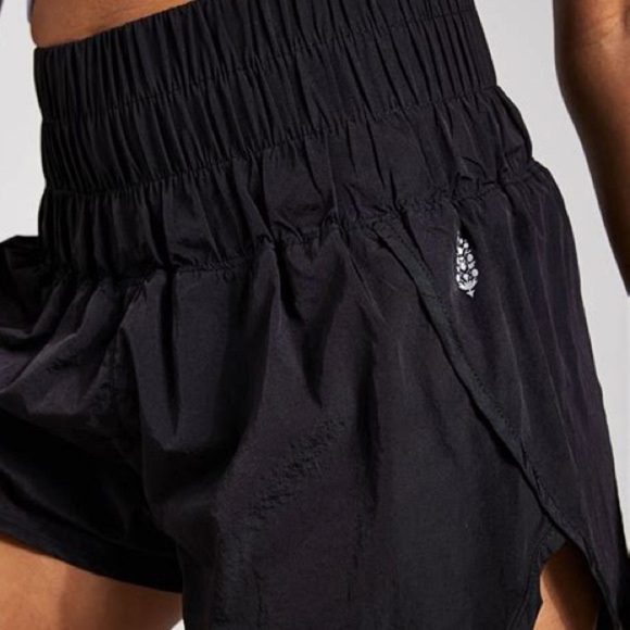 NWT FREE PEOPLE The Way Home Shorts! - Picture 6 of 8